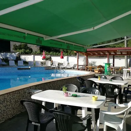 Hotel By The River Complex Balkanets (Lovech)