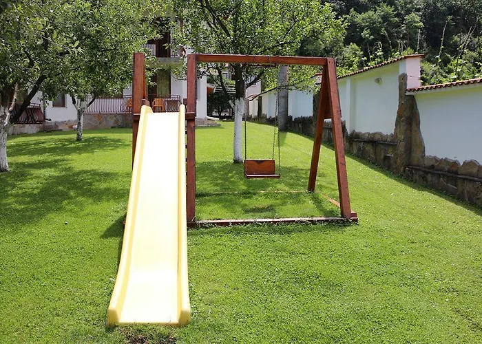 Hotel By The River Complex Balkanets (Lovech)