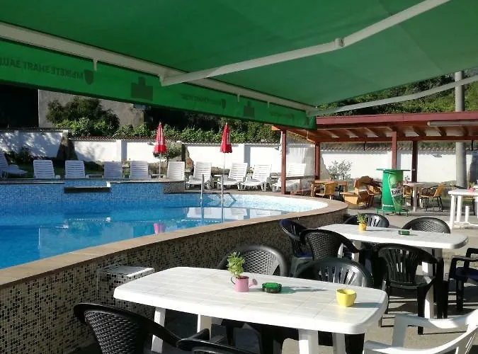Hotel By The River Complex Balkanets (Lovech)